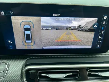 V 300 d 4MATIC AVANTGARDE AMG PANO+LED+AHK+DISTR