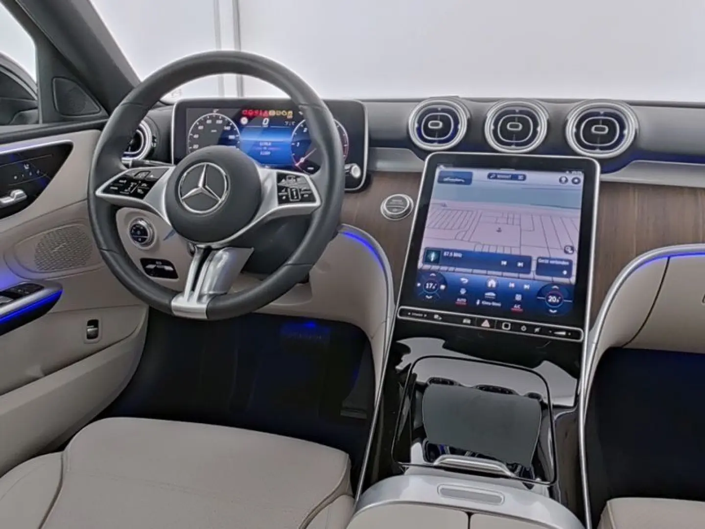 C 200 d AvantgardeAdvancedPlus/Fahrassis/Kamera