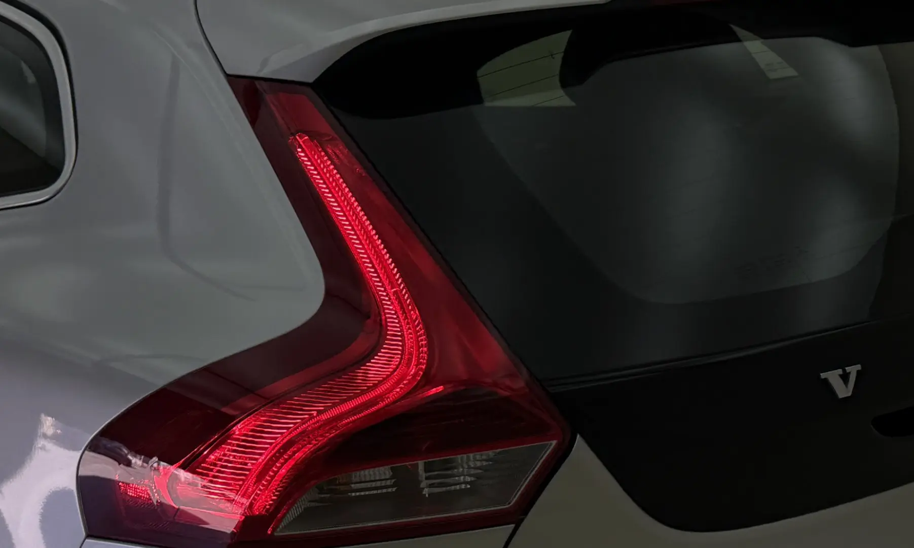 Volvo V40 1.6d 115CP 2015 Euro 5