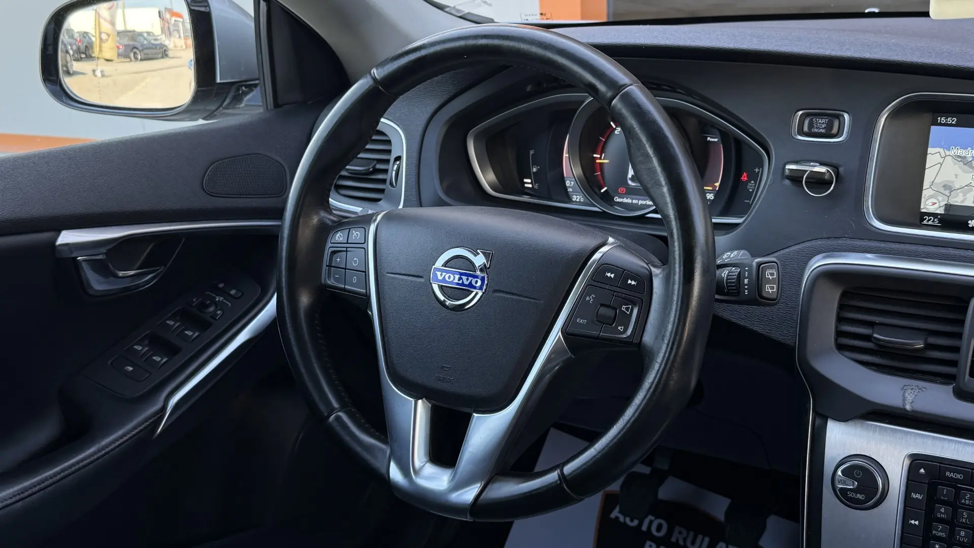 Volvo V40 1.6d 115CP 2015 Euro 5