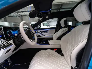4M L / AMG Line / First Class Fond/ RearSteering