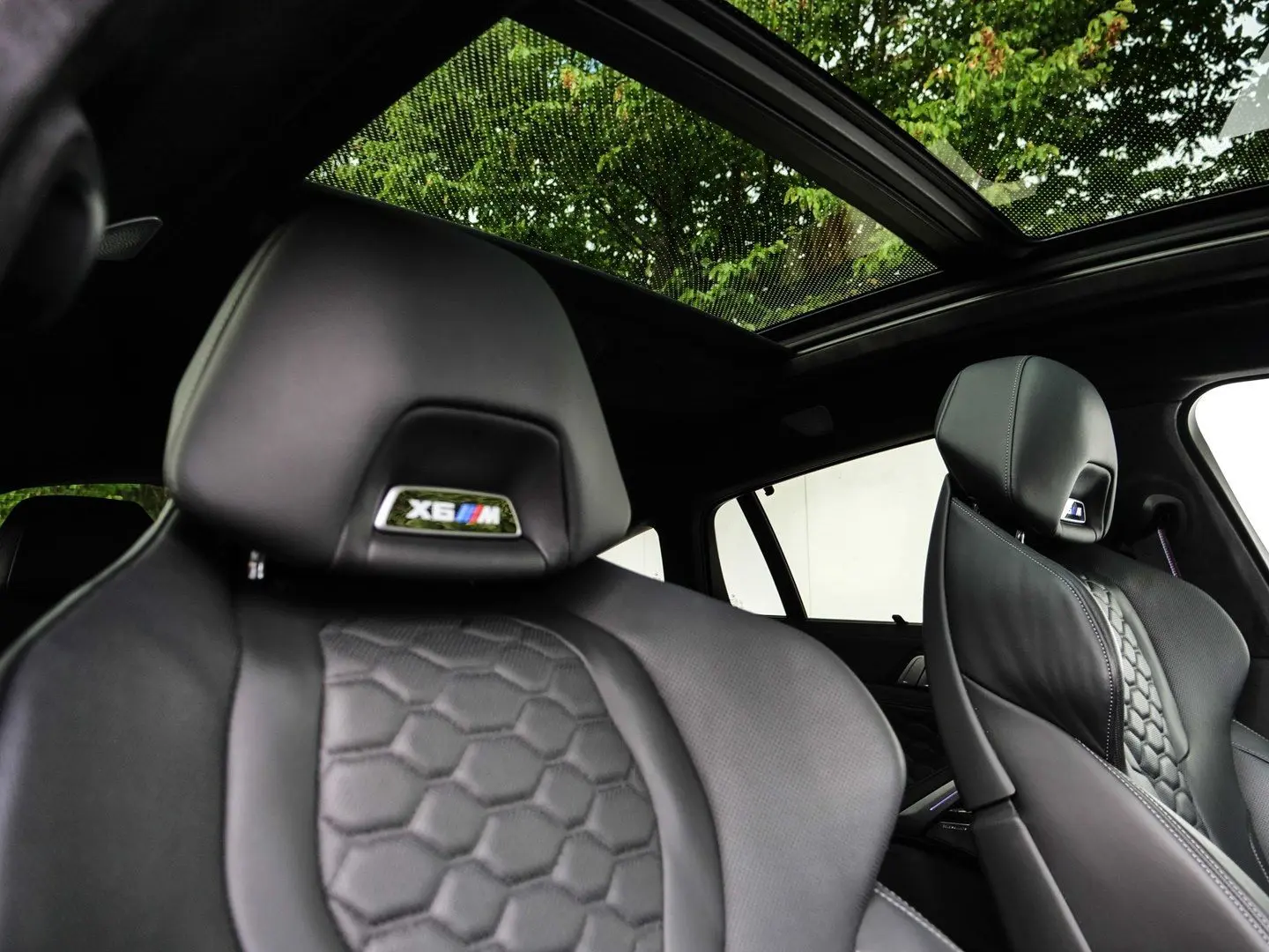 X6 M Competition AHK Softclose SkyLounge DA Pro 