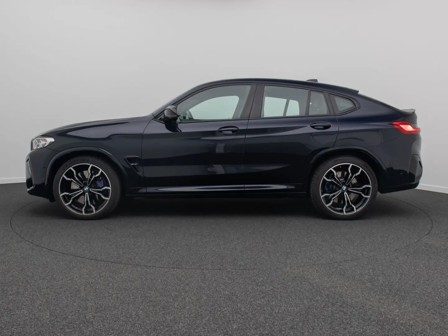 X4 M Competition HUD Kamera DAB Panorama 21Zoll