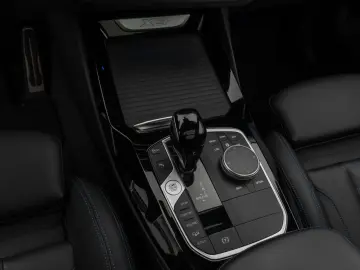 X3 xD30d M Sport Kamera Panorama DAB AHK 21Zoll