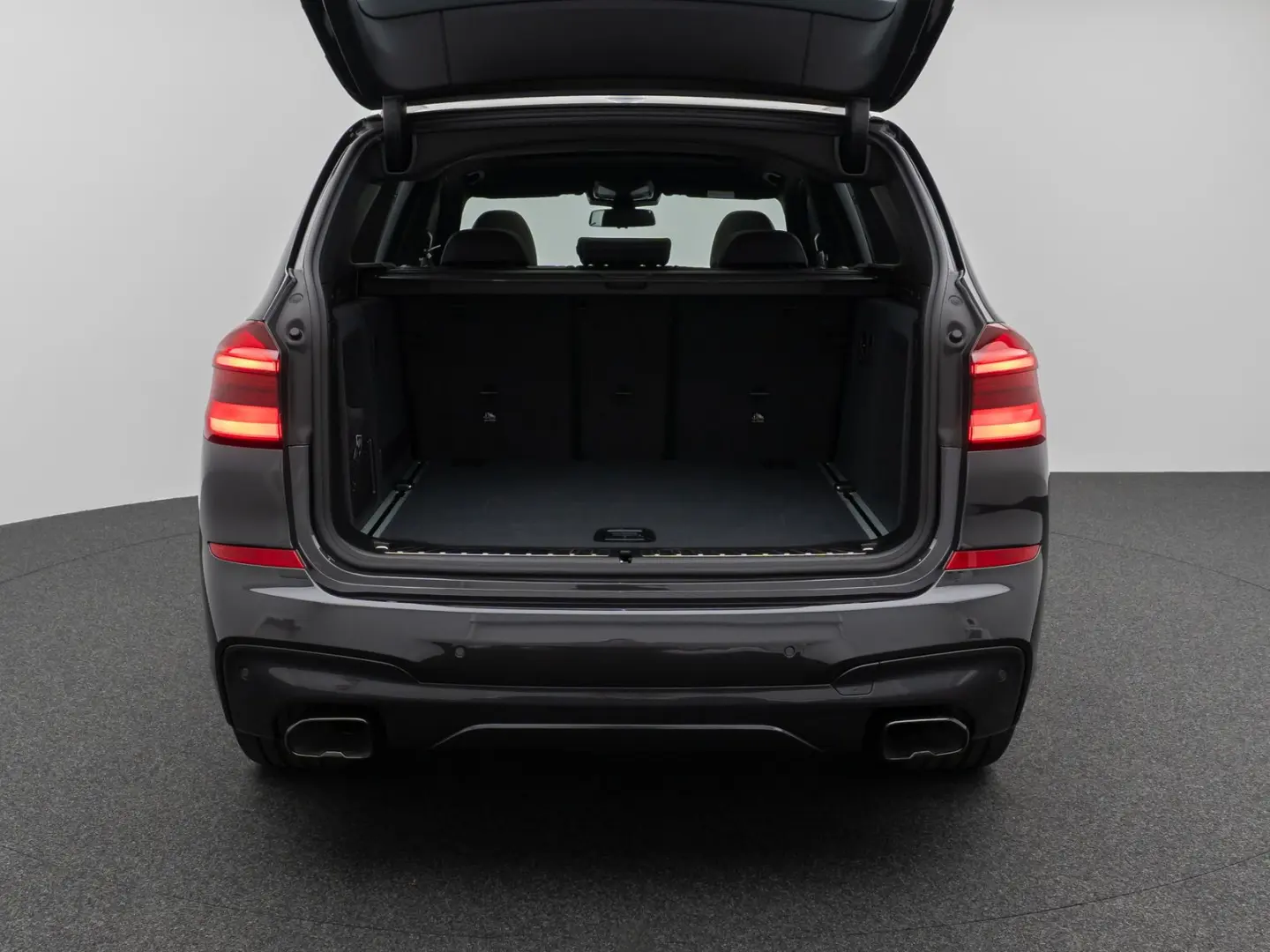 X3 M40i Panorama HUD DAB HiFi Komfort Alarm 20