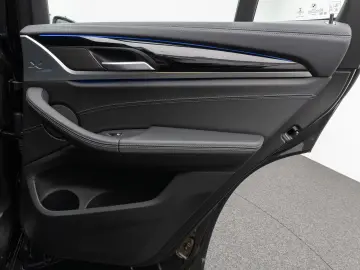 X3 M40i Panorama HUD DAB HiFi Komfort Alarm 20