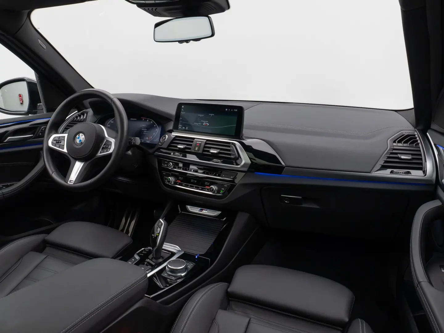 X3 M40i Panorama HUD DAB HiFi Komfort Alarm 20