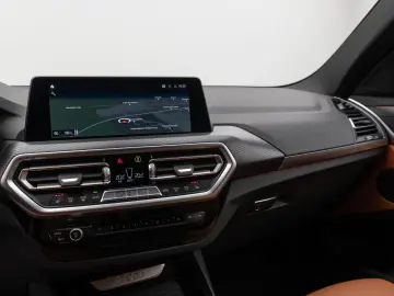 X3 xD30i M Sport DAB 360°Komfort Leder 20Zoll