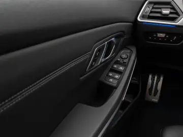 M340d xD Kamera Laser HUD DAB ACC Komfort Alarm