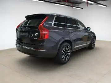 XC90 T8 AWD Ultimate Bright HUD STANDHZ ACC PANO