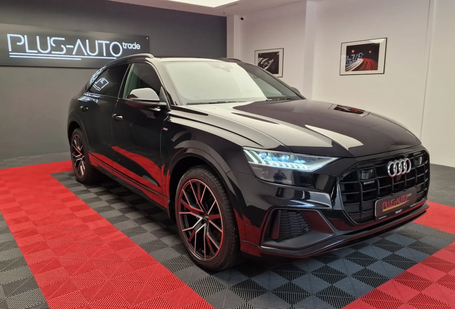 Audi Q8 50 TDI quattro S Line MHEV