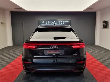 Audi Q8 50 TDI quattro S Line MHEV