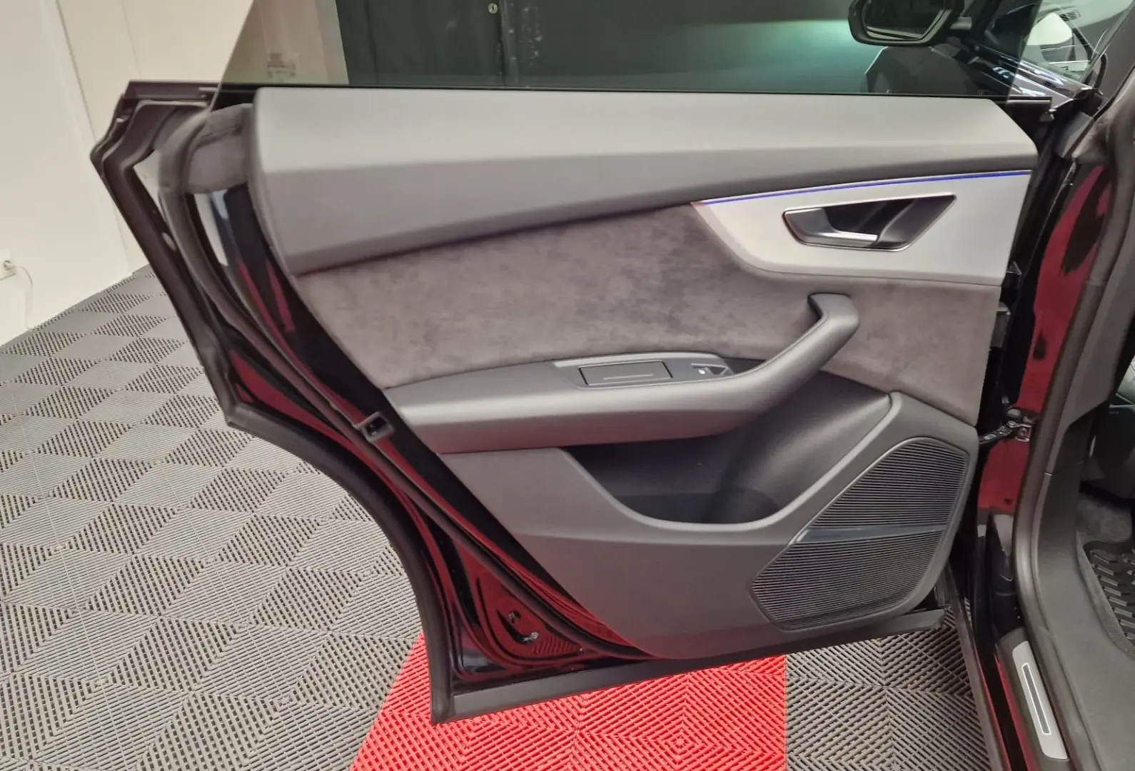 Audi Q8 50 TDI quattro S Line MHEV