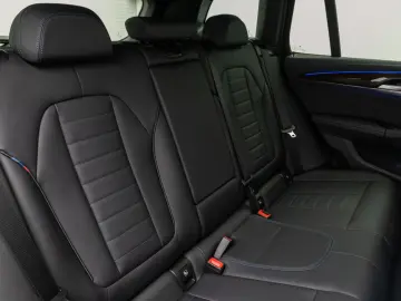 X3 xD30d M Sport Kamera DAB HiFi Lenkrhzg 20Zoll
