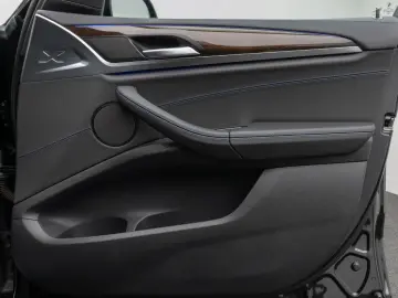 X3 xD30d M Sport Kamera DAB HiFi Lenkrhzg 20Zoll