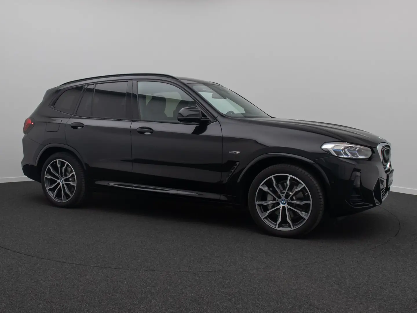 X3 xD30e M Sport Panorama Kamera Laser HUD HiFi