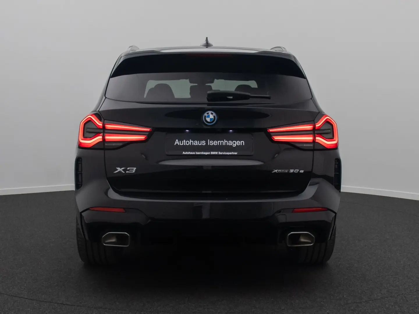 X3 xD30e M Sport Panorama Kamera Laser HUD HiFi