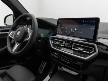 X3 xD30e M Sport Panorama Kamera Laser HUD HiFi