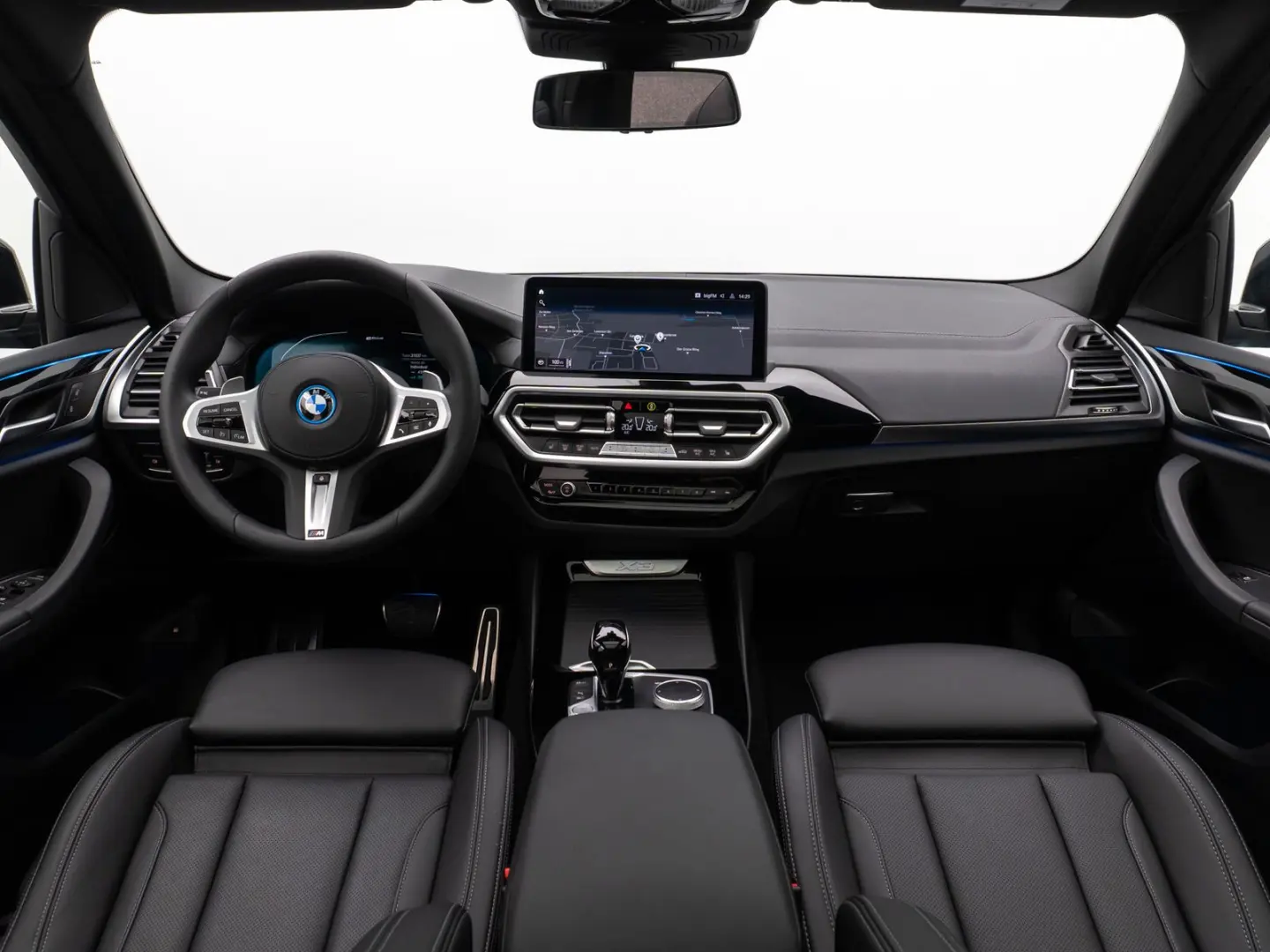 X3 xD30e M Sport Panorama Kamera Laser HUD HiFi