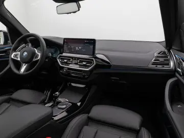 X3 xD30e M Sport Panorama Kamera Laser HUD HiFi