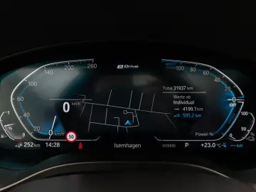 X3 xD30e M Sport Panorama Kamera Laser HUD HiFi