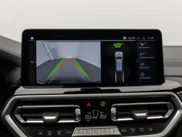 X3 xD30e M Sport Panorama Kamera Laser HUD HiFi