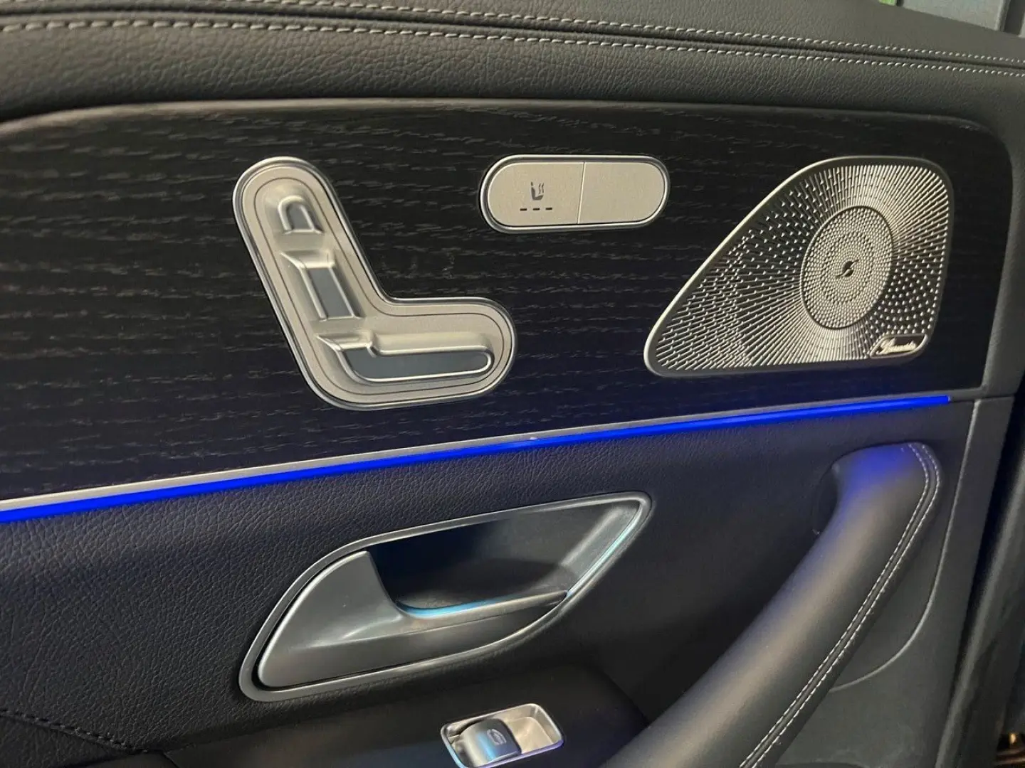 GLE 53 AMG 4Matic+  PANORAMA HUD