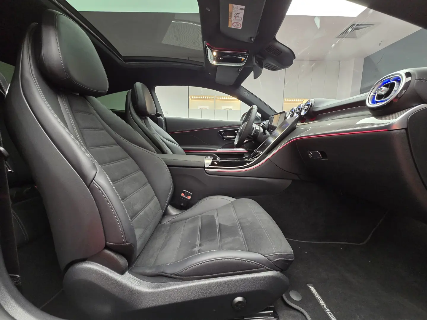Mercedes Benz CLA45AMGs 4Matic+
