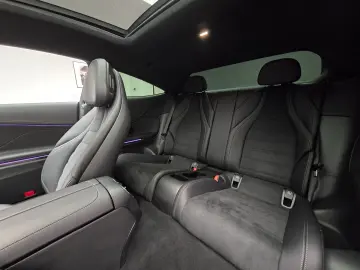 Mercedes Benz CLA45AMGs 4Matic+