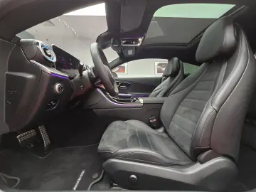 Mercedes Benz CLA45AMGs 4Matic+