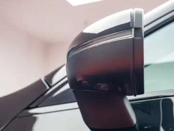 Mercedes Benz CLA45AMGs 4Matic+