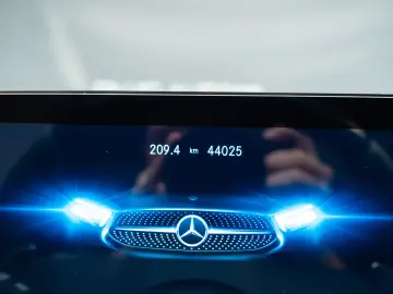 Mercedes Benz CLA45AMGs 4Matic+