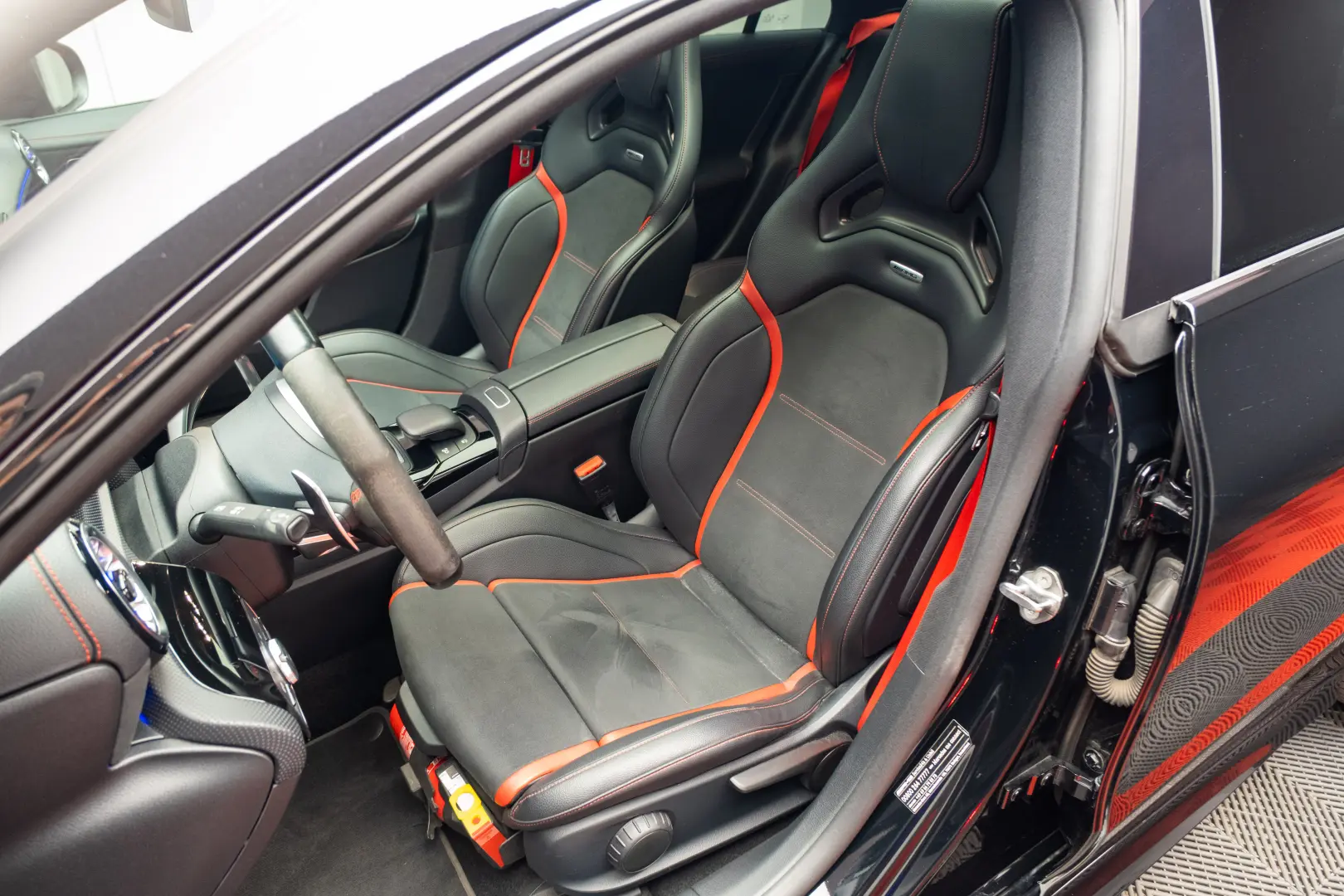 Mercedes Benz CLA45AMGs 4Matic+