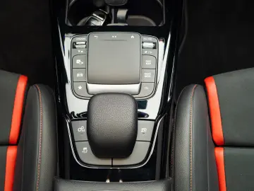Mercedes Benz CLA45AMGs 4Matic+