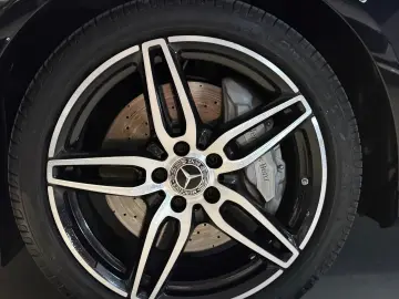 Mercedes-Benz E 400