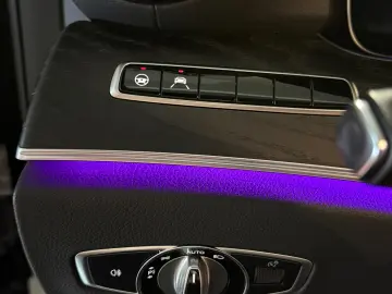 Mercedes-Benz E 400