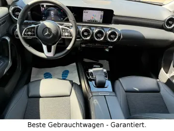 A 220*Navi*Kamera*Spurass*SHZ*Alu*Klima*Leder**
