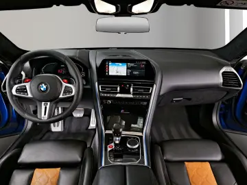 M8 Competition xDrive Gran Coupé / KERAMIK / B&W