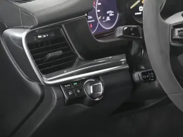 Panamera 4 E-Hybrid Platinum Edition / HUD Luftf