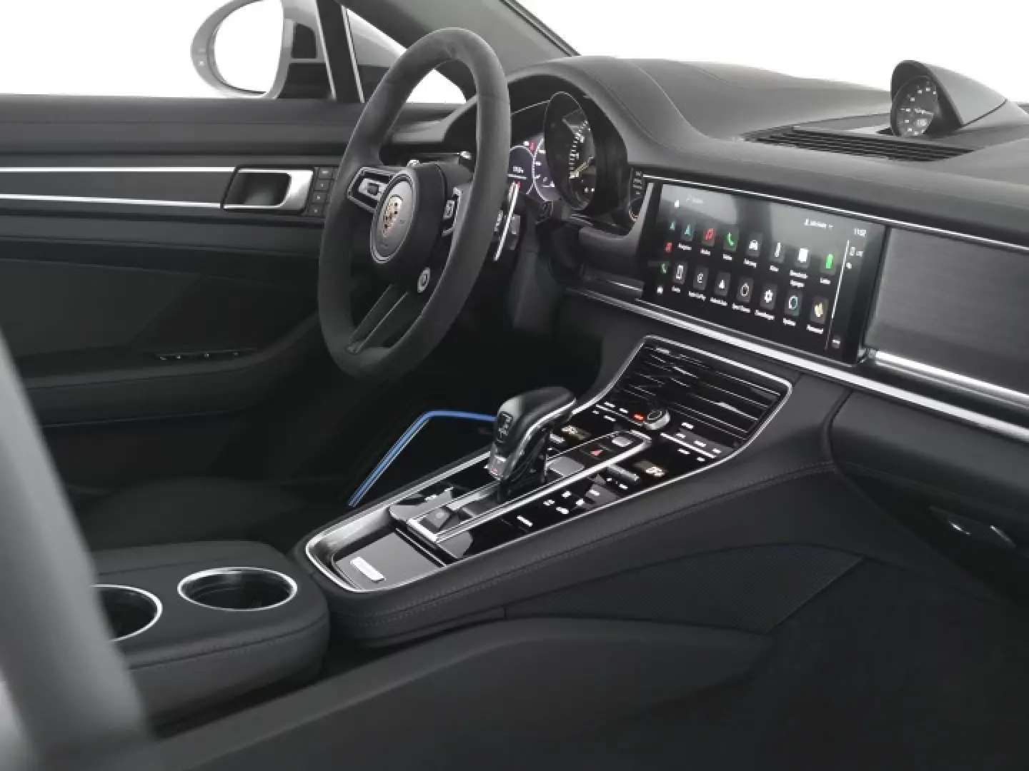 Panamera 4 E-Hybrid Platinum Edition / HUD Luftf
