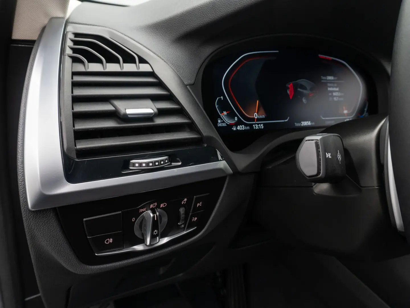 X3 xD30d xLine Kamera DAB AHK Alarm Sport 19Zoll