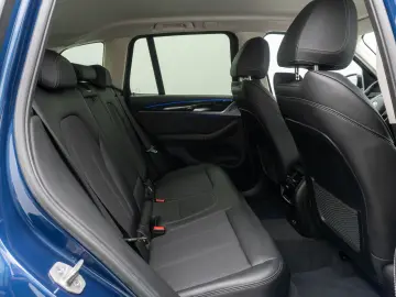 X3 xD30d xLine Kamera DAB AHK Alarm Sport 19Zoll