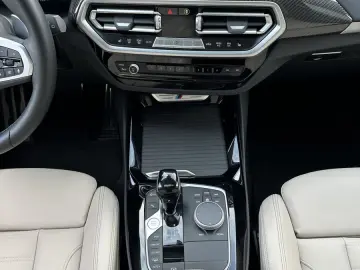 X3 M40d NAV+LED+PANO+H&K+21ZO+KAM+DRIVASSISTANT