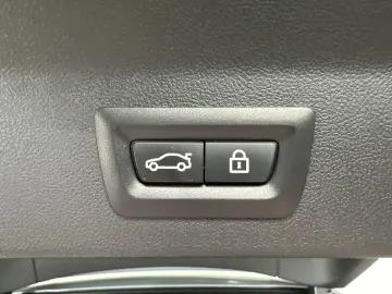 X3 M40i NAV+LED+HEAD-UP+360°+ACC+20ZOLL+HIFI+VC