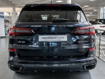 X5 xDrive 45e M-Sport PANO AHK HUD 360° LASER