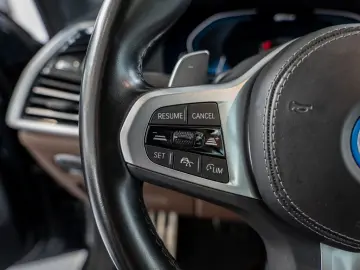 X5 xDrive 45e M-Sport PANO AHK HUD 360° LASER