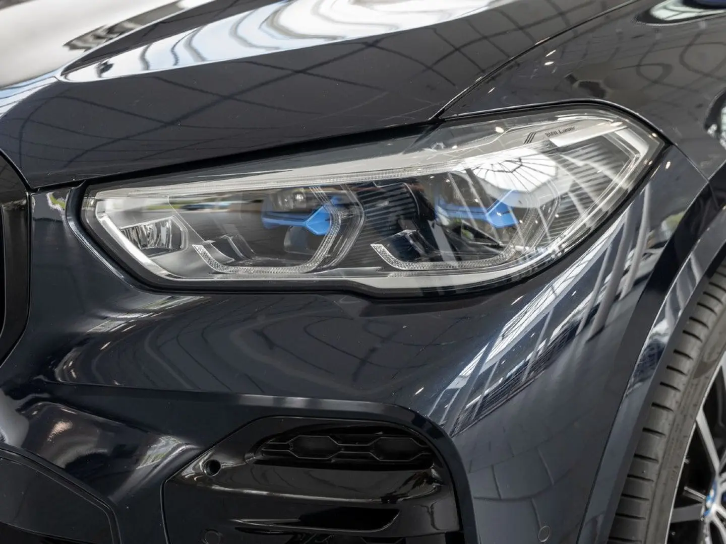 X5 xDrive 45e M-Sport PANO AHK HUD 360° LASER