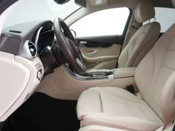 GLC 300 e 4Matic 9G-Tronic Leder/Distronic/Kamer