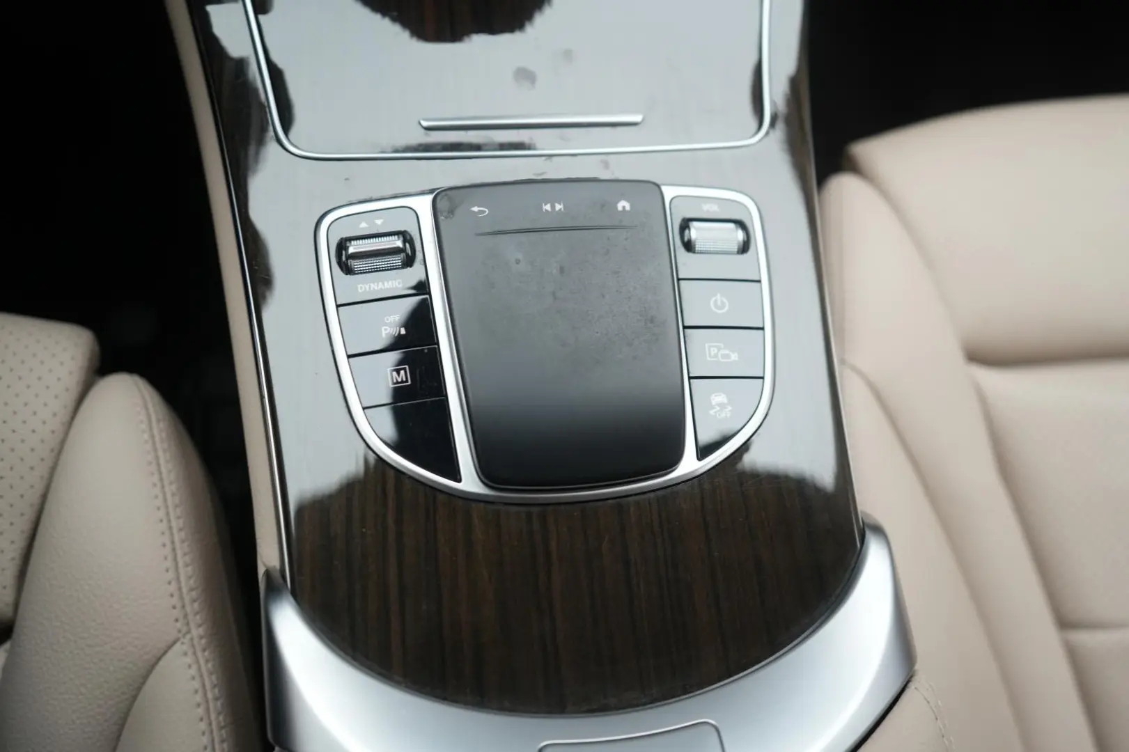 GLC 300 e 4Matic 9G-Tronic Leder/Distronic/Kamer