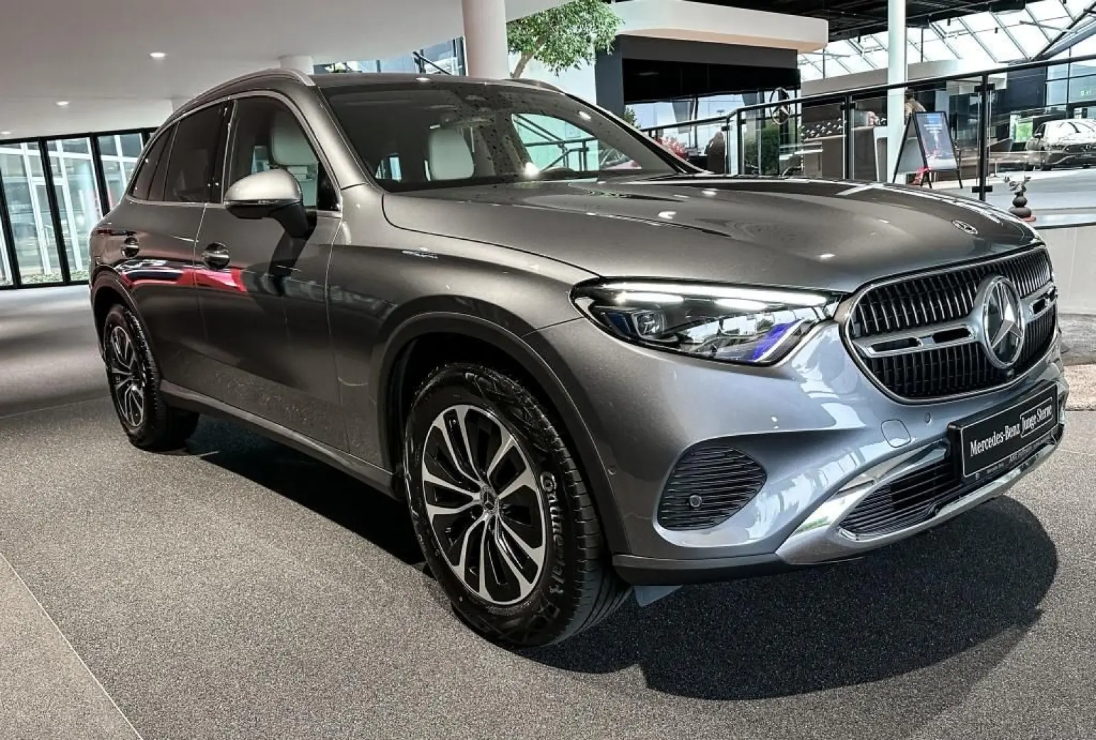GLC 200 4M AVANTGARDE+DIGIL+AHK+MEMORY+TOTWINKEL